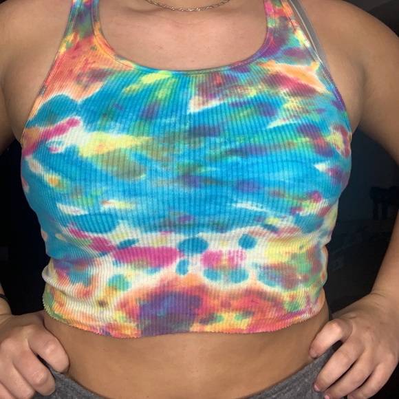 MULTI COLORED TIE DYE CROP TOP - Picture 2 of 7